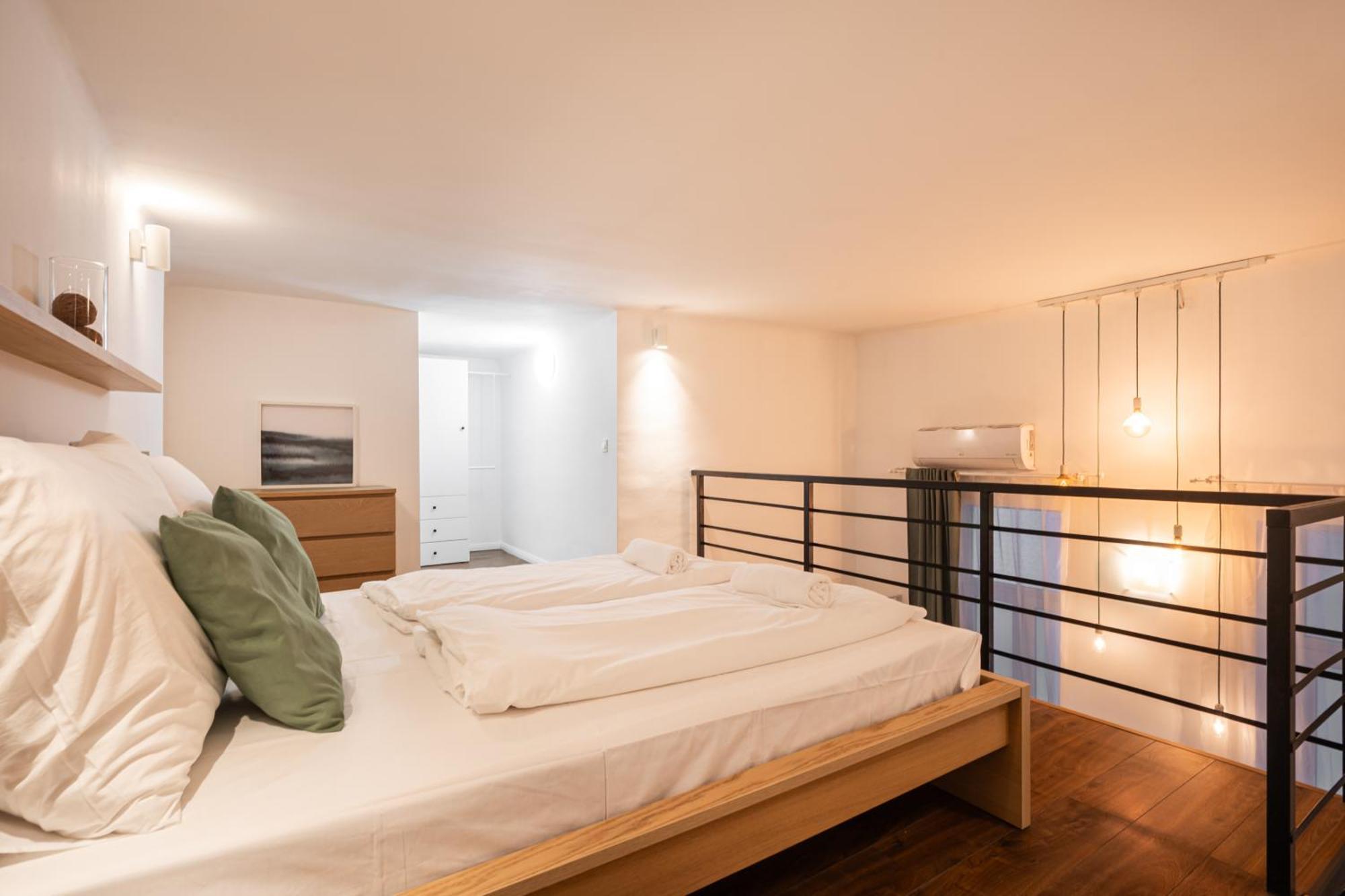 D35 - Chic Boutique Apartments By Bqa Budapest Exterior photo