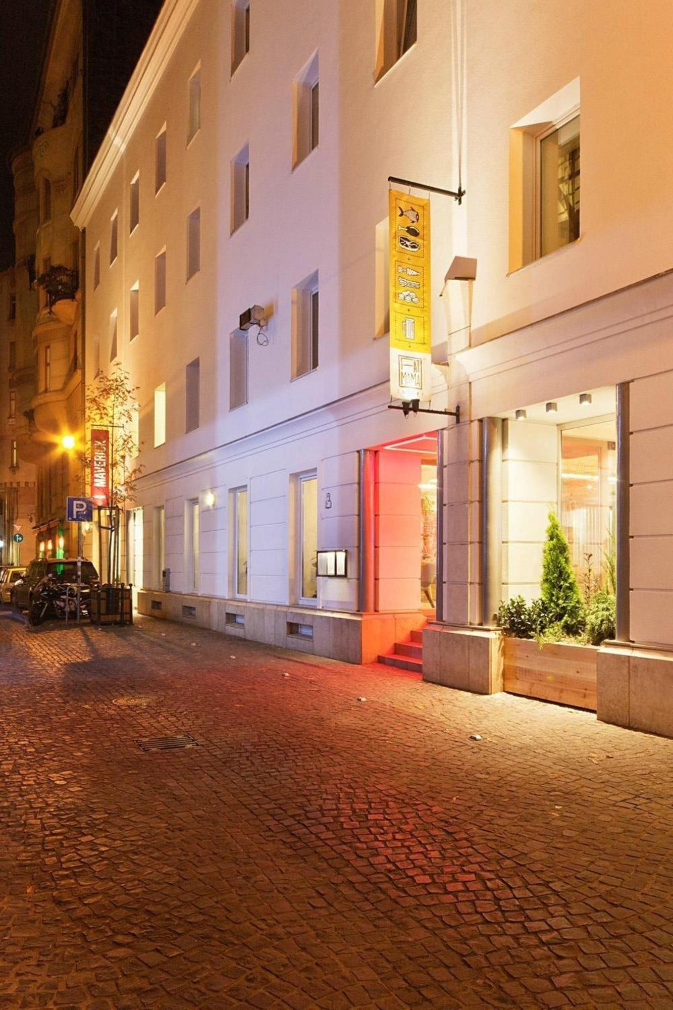 D35 - Chic Boutique Apartments By Bqa Budapest Exterior photo